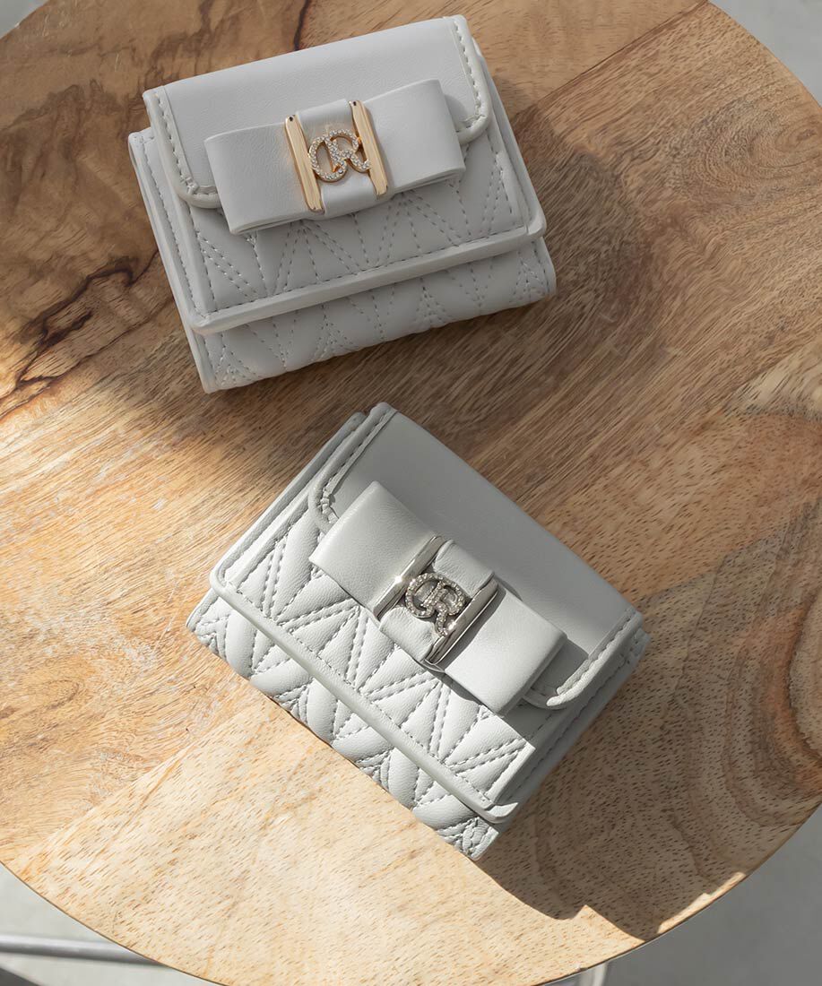  「ビジューモノグラムリボン三つ折りウォレット」|財布|