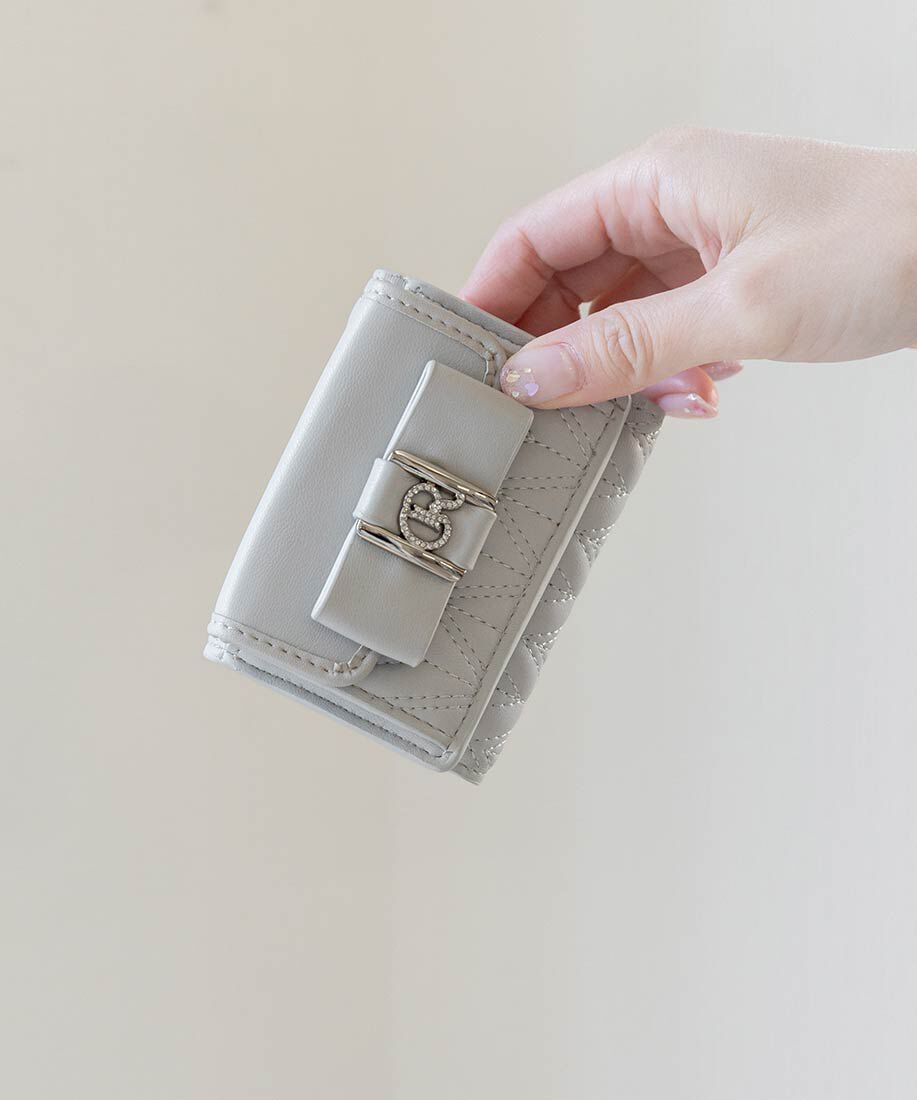  「ビジューモノグラムリボン三つ折りウォレット」|財布|