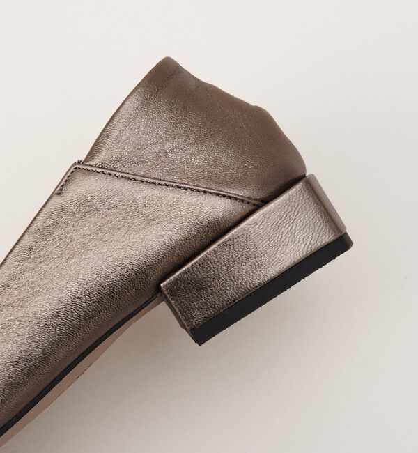 ODETTE E ODILE「スクエアセンターシーム フラット25&darr;&uarr;」|パンプス|