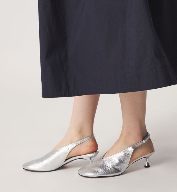 ODETTE E ODILE「ディープVカットバックベルト パンプス50&uarr;」|パンプス|