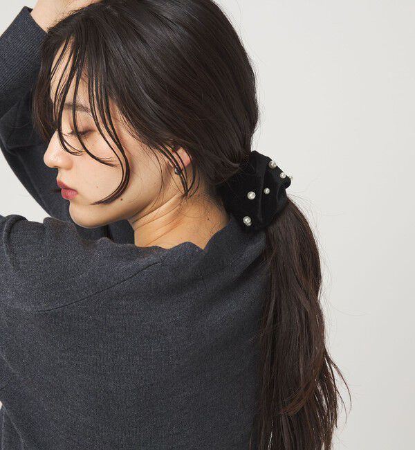 UNITED ARROWS green label relaxing「【WEB限定】起毛 ヘアカフ（フェイクパール）クラップカフ / ポニーフック / フックポニー」|ヘアゴム・シュシュ|BLACK