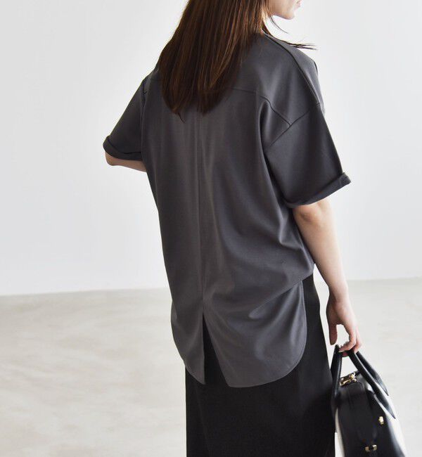 quaranciel「quaranciel:〈接触冷感/汗染み防止/洗濯機可能〉スリット ルーズ チュニック TEE」|Tシャツ・カットソー|