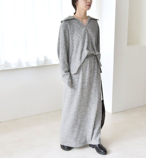 quaranciel「《予約》quaranciel:〈手洗い可能〉ポリエステル ベロア スキッパー ニット &  Iライン スカート」|ワンピース|