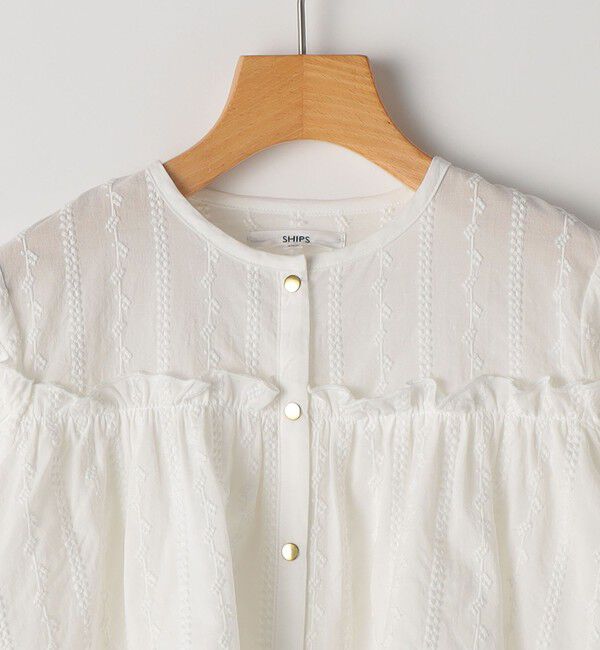 SHIPS KIDS「SHIPS KIDS:100～130cm / ギャザーフリル 刺繍 ブラウス」|シャツ・ブラウス|