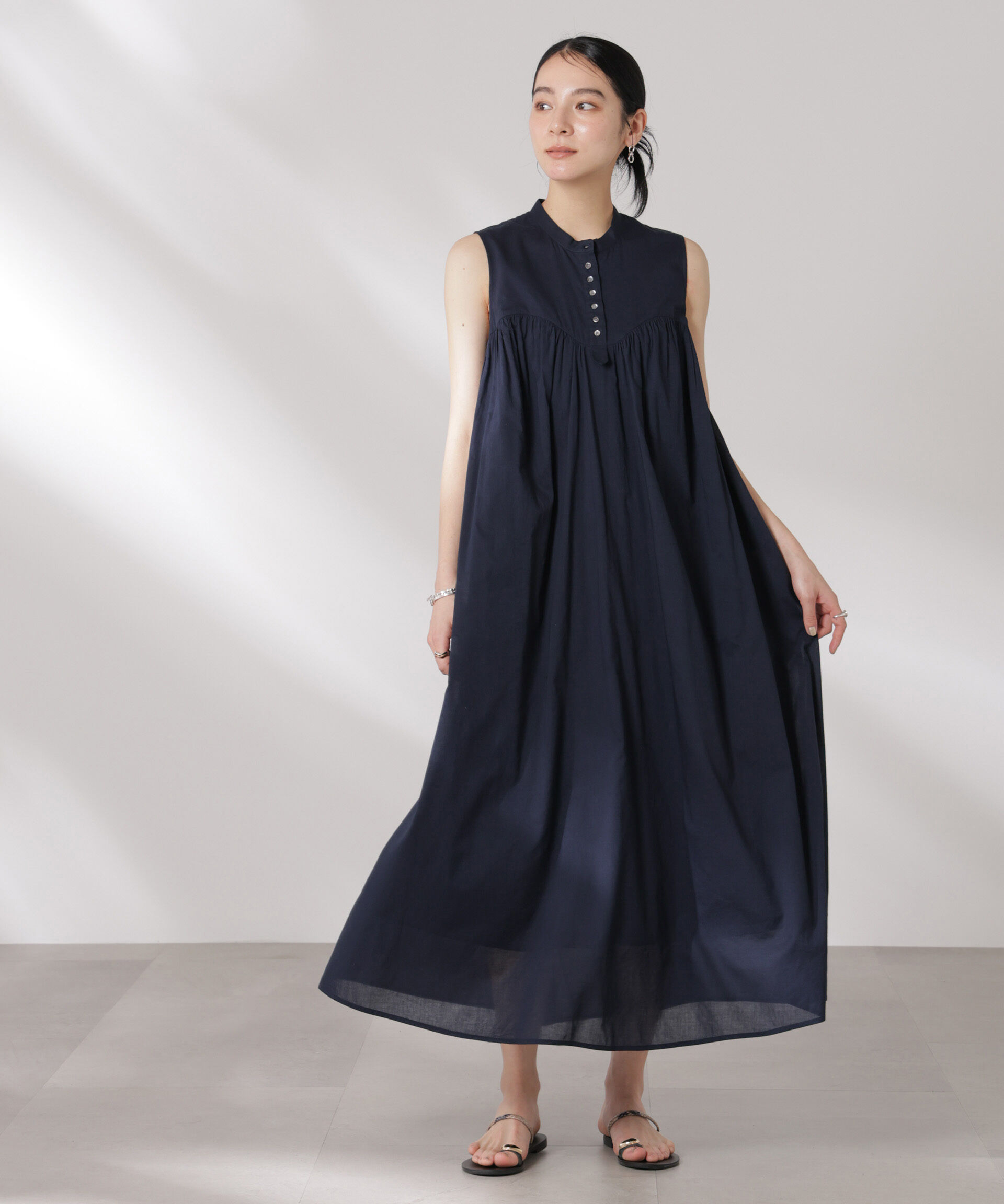 nano･universe「made in india コットンノースリーブワンピース」|ワンピース|ネイビー
