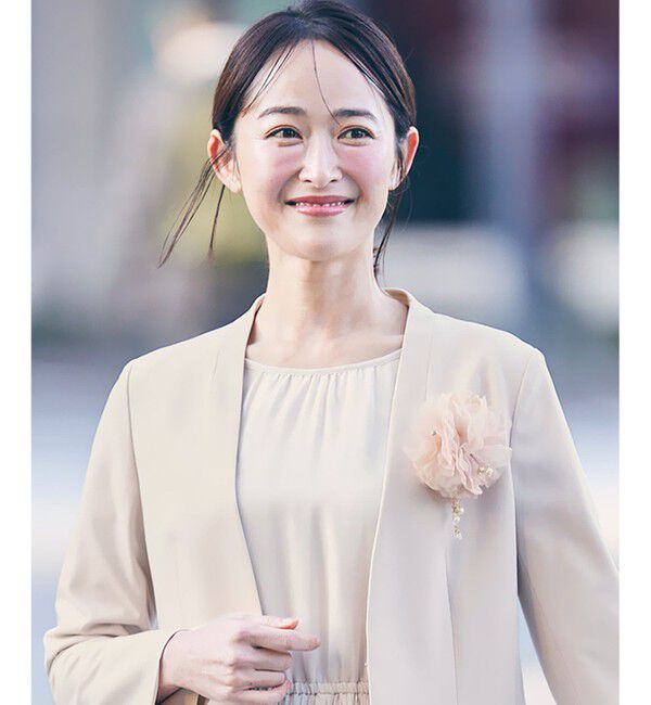 ANY SIS「【チャーム付き】エアリーフラワー コサージュ」|ブローチ・コサージュ|ピンク