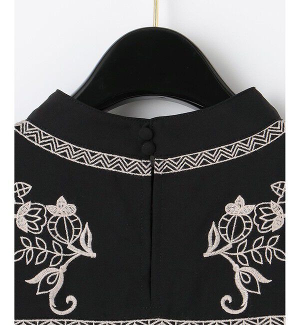 GRACE CONTINENTAL「刺繍ハイネックノースリーブ」|シャツ・ブラウス|