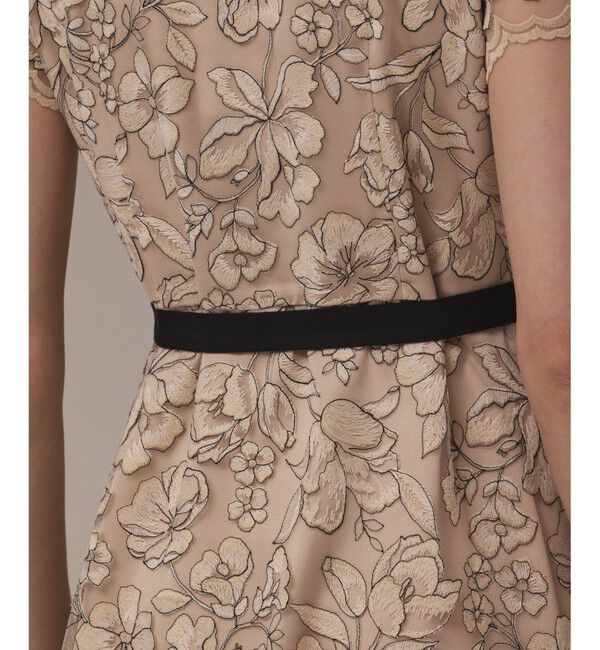 GRACE CONTINENTAL「チュールフラワー刺繍ワンピース」|ドレス|