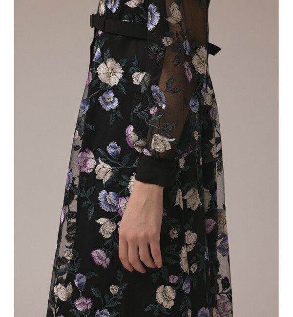 GRACE CONTINENTAL「マルチ刺繍フレアワンピース」|ワンピース|