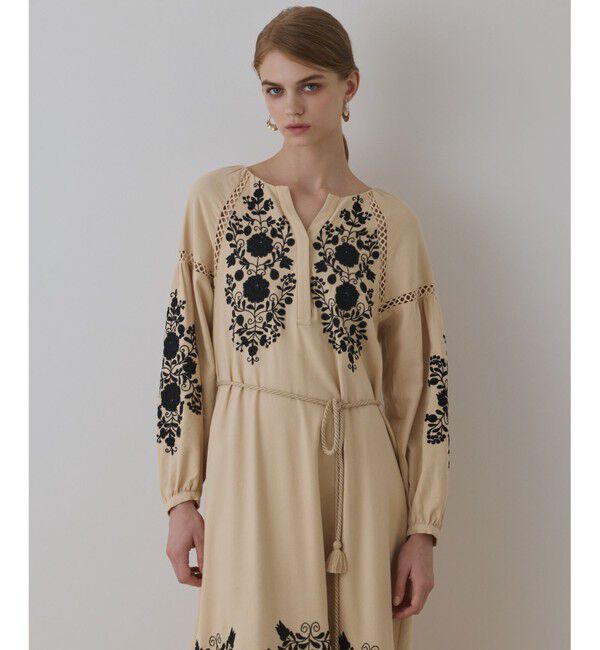 GRACE CONTINENTAL「エンブロイダリーカフタンワンピース」|ワンピース|