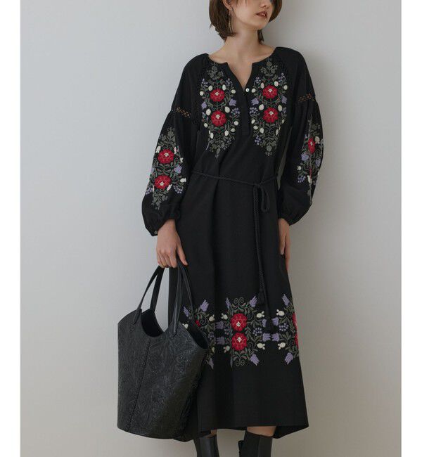 GRACE CONTINENTAL「エンブロイダリーカフタンワンピース」|ワンピース|