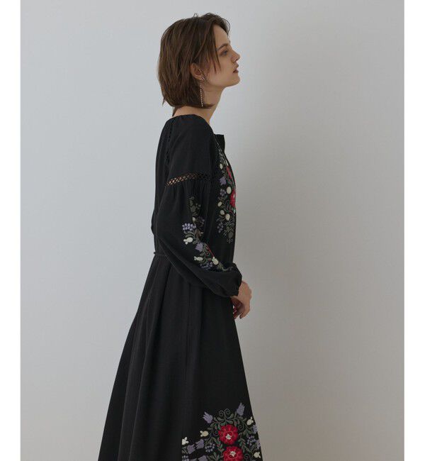 GRACE CONTINENTAL「エンブロイダリーカフタンワンピース」|ワンピース|