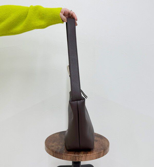 fredy emue「ハトメベルトショルダーバッグ」|ショルダー・メッセンジャー|