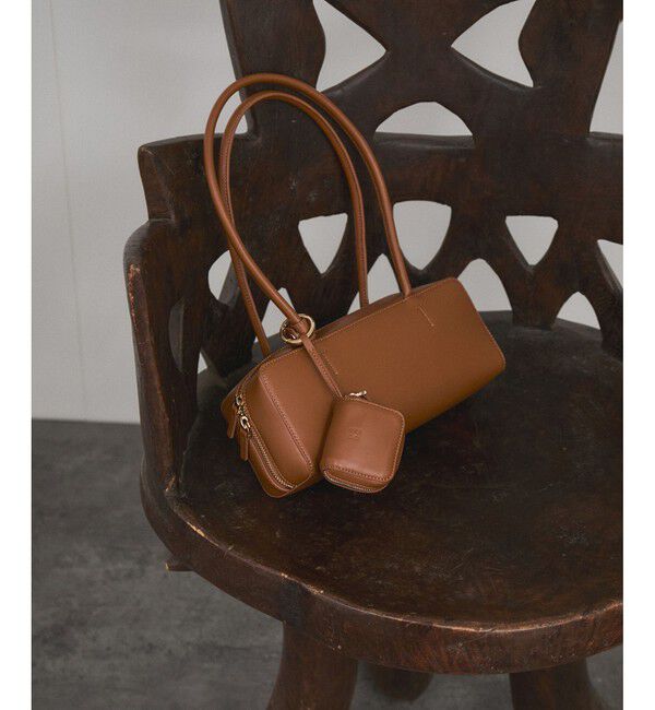 SALON adam et rope'「スプリットレザーワイドバッグ」|ショルダー・メッセンジャー|キャメル