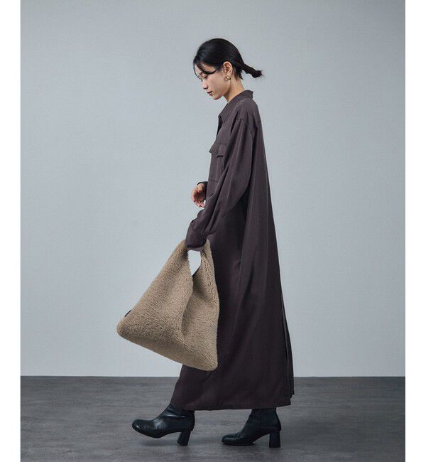 SALON adam et rope'「【HELEN MOORE（ヘレンムーア）】フェイクムートンリバーシブルバッグ」|トートバッグ|