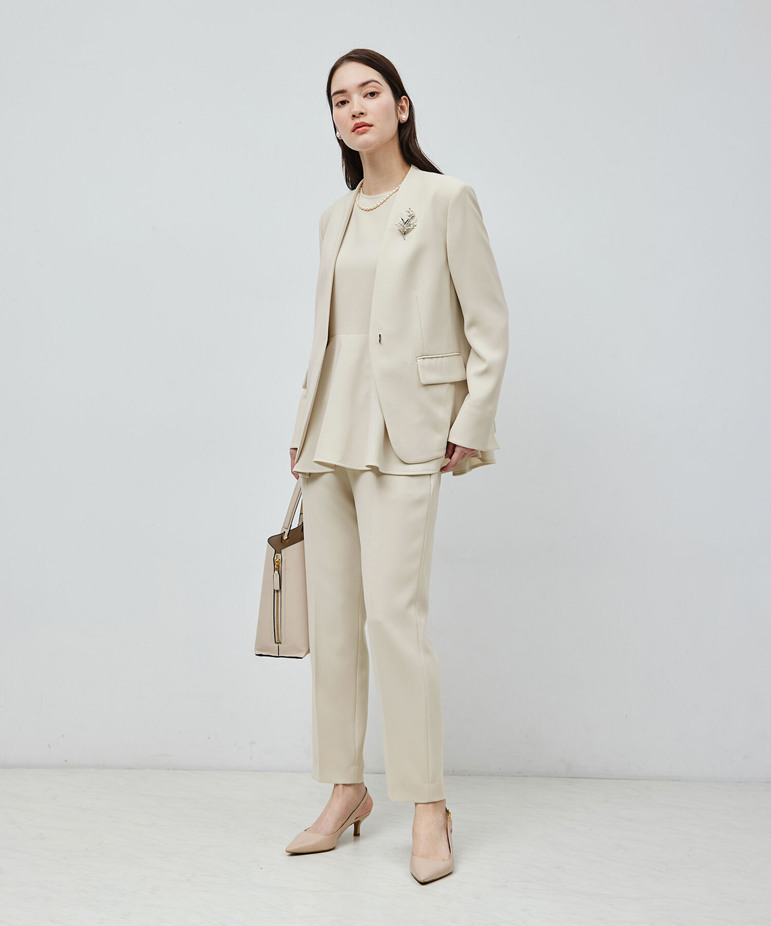 ROPE「トリアセテートダブルクロス ペプラムブラウス【セレモニー/通勤対応】【洗える】」|シャツ・ブラウス|