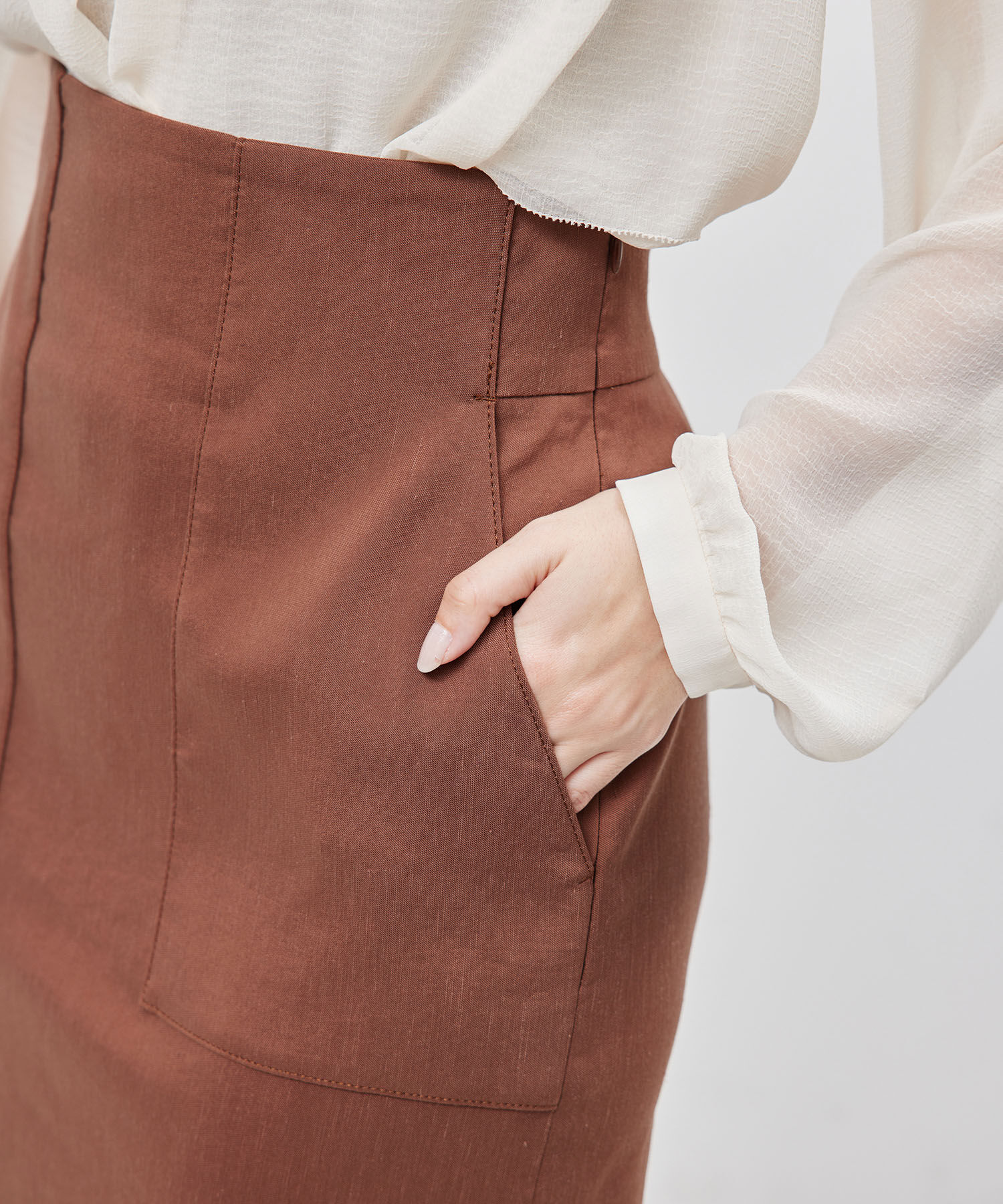 ROPE「リネンストレッチポケット付きタイトスカート/24SS【一部WEB限定】【雑誌掲載】【メディア掲載】」|スカート|