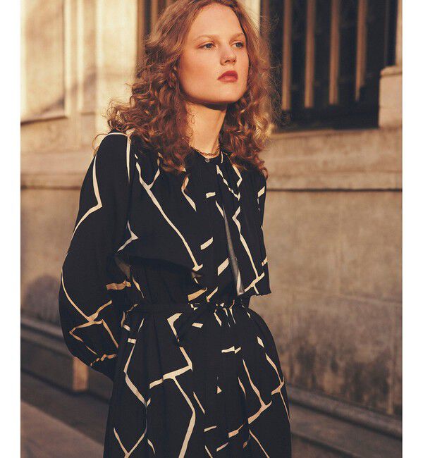 ROPE「ギャザーヨークサテンワンピース/イージーケア」|ワンピース|ブラック系(02)