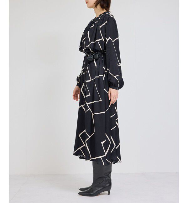 ROPE「ギャザーヨークサテンワンピース/イージーケア」|ワンピース|