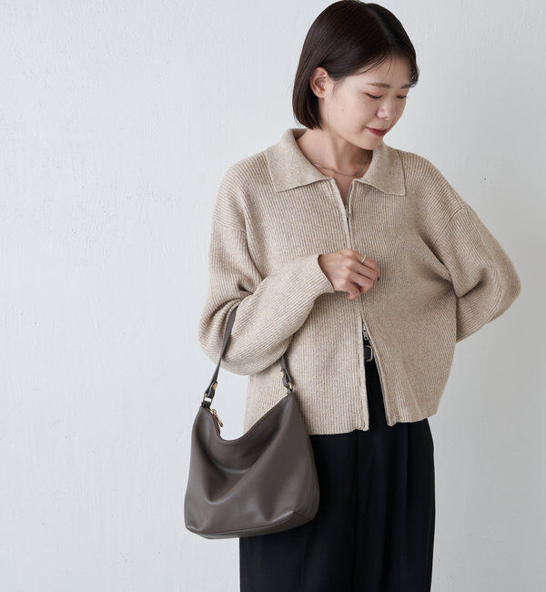  「《3/4～価格改定》ソフトレザーシンプルショルダーバッグ 」|ショルダー・メッセンジャー|