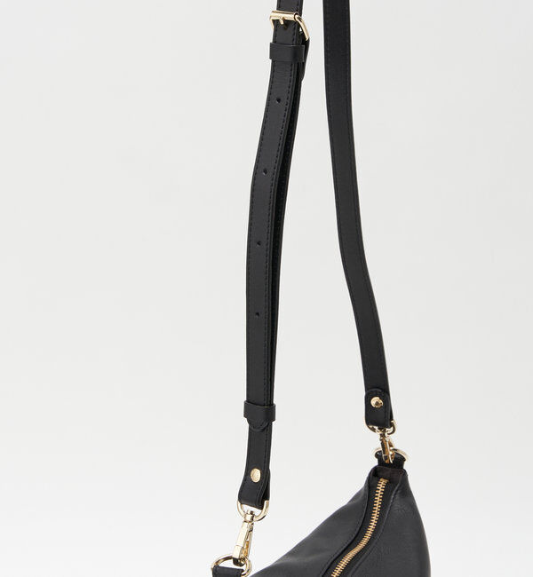  「《3/4～価格改定》ソフトレザーシンプルショルダーバッグ 」|ショルダー・メッセンジャー|