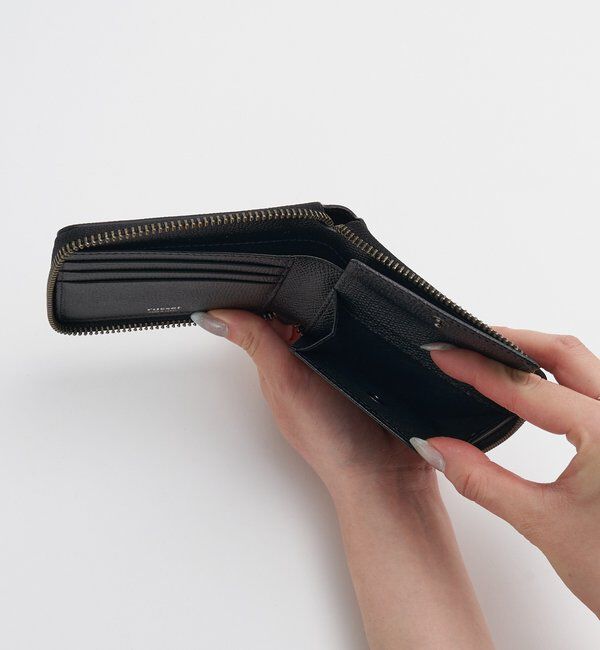  「ラウンドジップハーフウォレット」|財布|