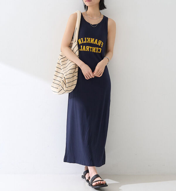 Rouge vif「【ST.JOHNS 3RD CLUB/セントジョンズサードクラブ】パット付ロゴタ」|ワンピース|ネイビー