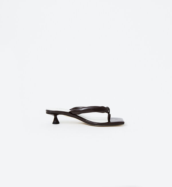 AU BANNISTER「【LAROUTE】チューブベルトトングサンダル」|サンダル|