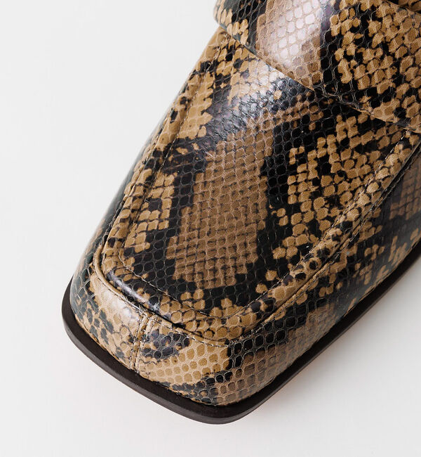 AU BANNISTER「スクエアトゥヒールアップローファー」|ローファー|