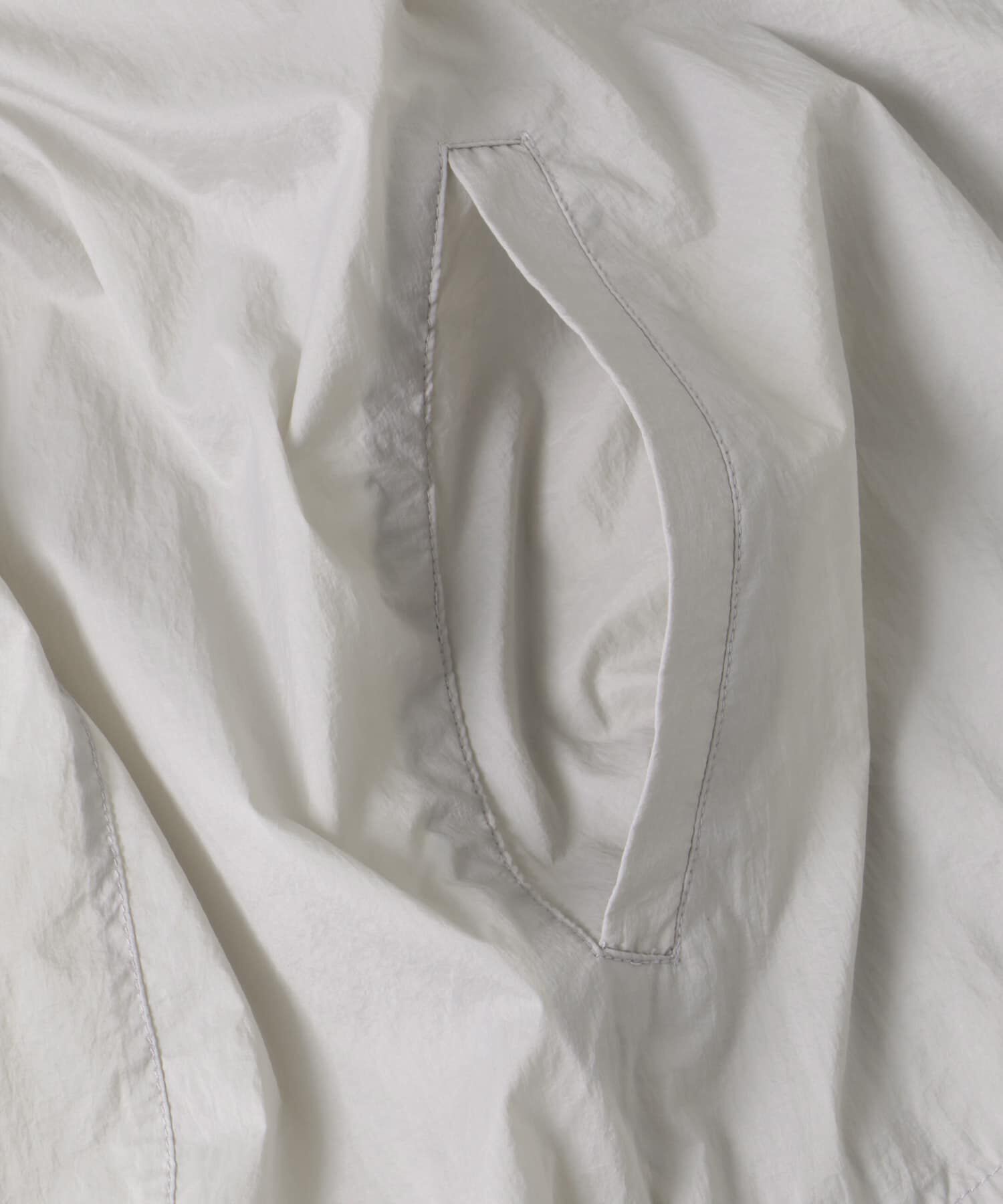 URBAN RESEARCH DOORS「『UR TECH』ポケッタブル撥水フレアパーカー」|アウトドア|