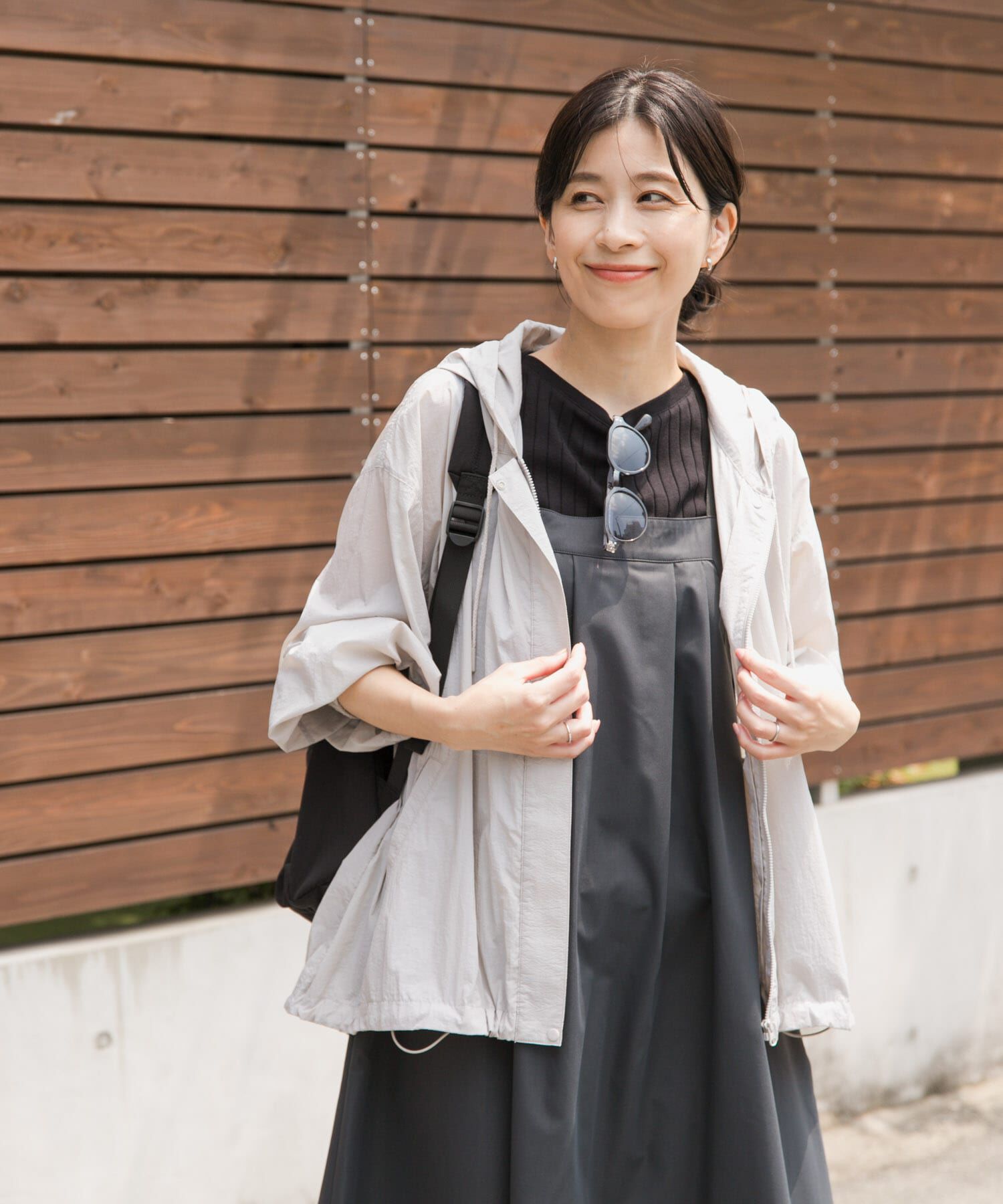 URBAN RESEARCH DOORS「『UR TECH』ポケッタブル撥水フレアパーカー」|アウトドア|