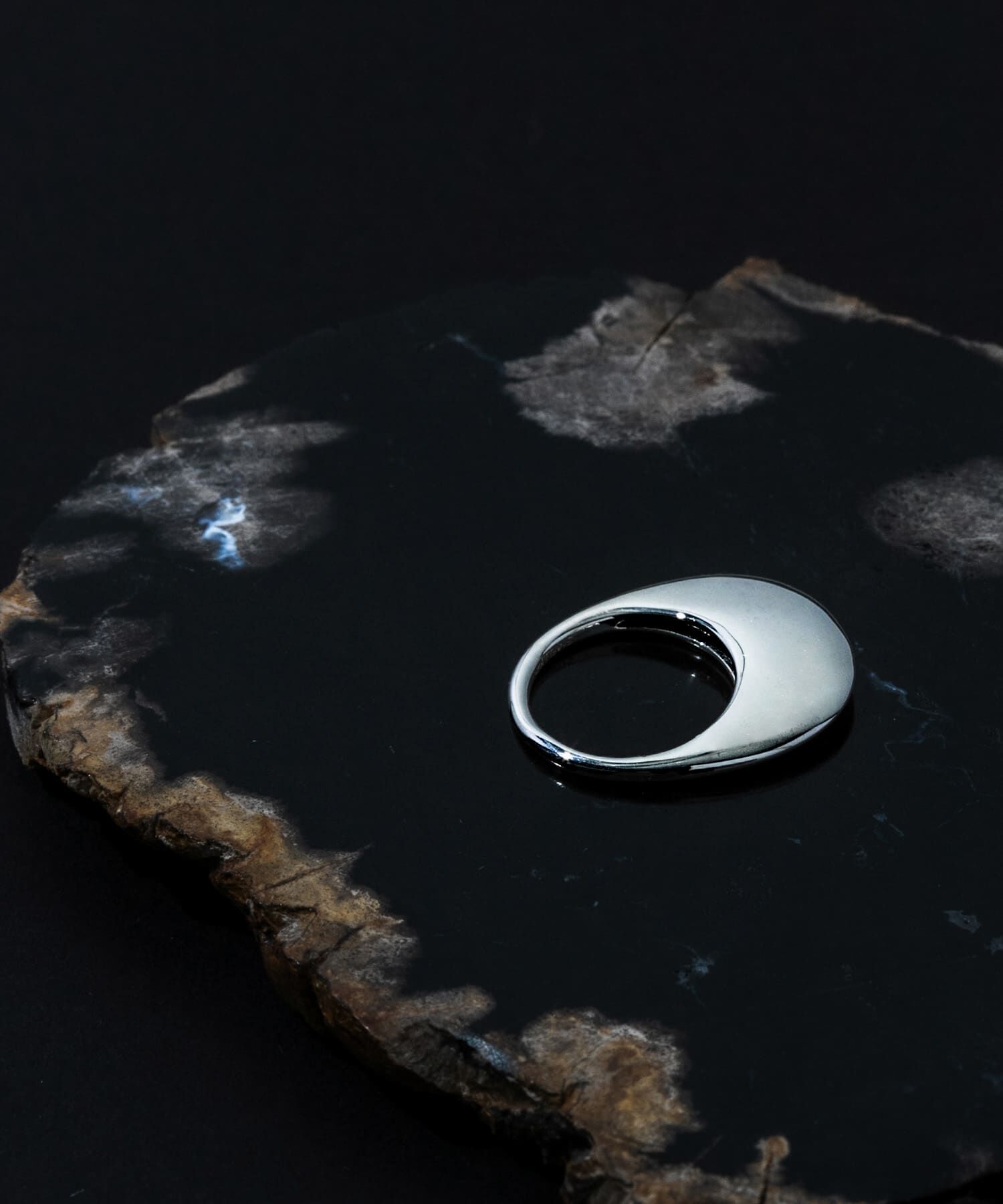 SMELLY「SMELLY so&rsquo;　flat oval ring」|リング|