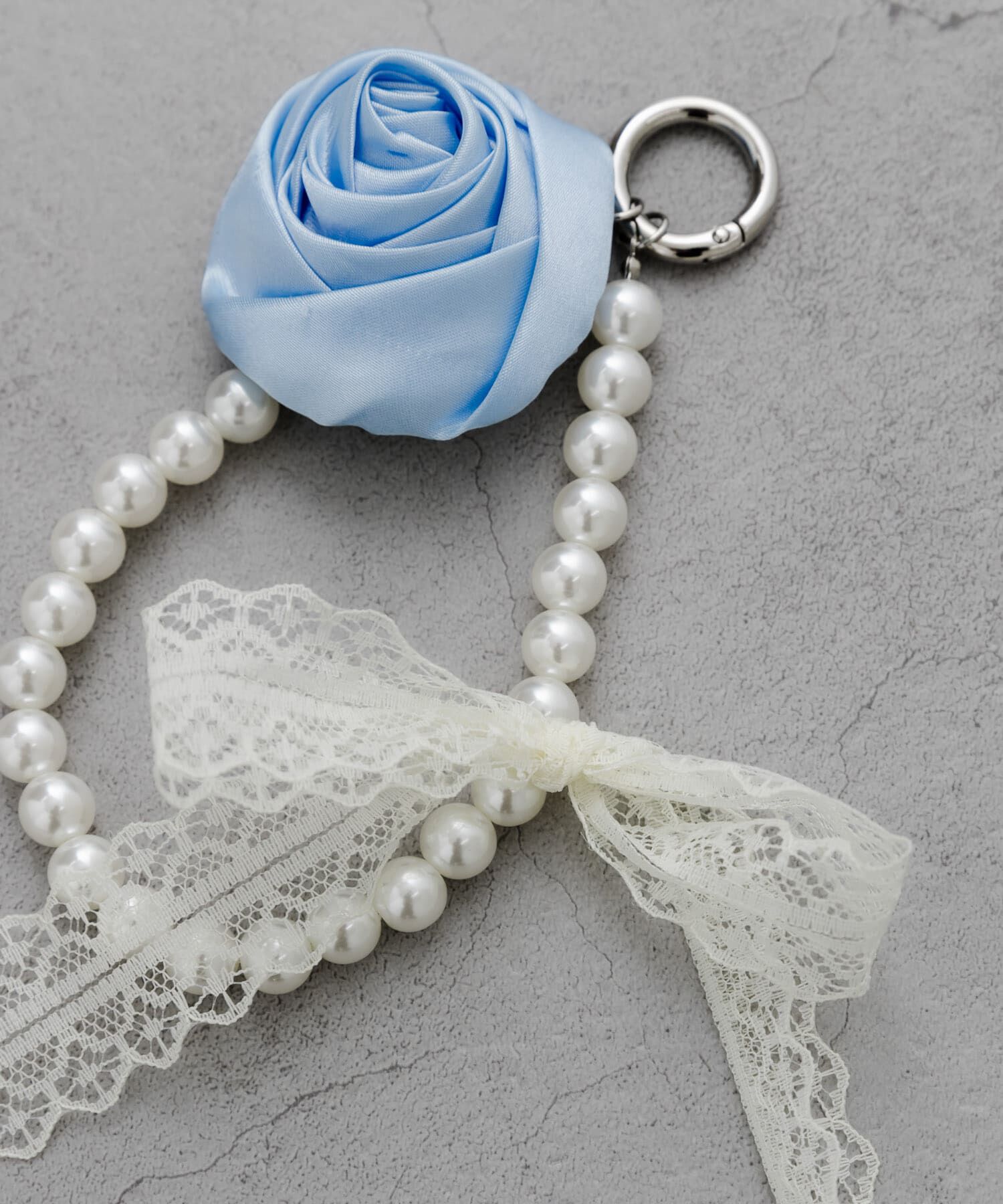 SMELLY「ローズレースリボンストラップ」|チャーム・キーホルダー|
