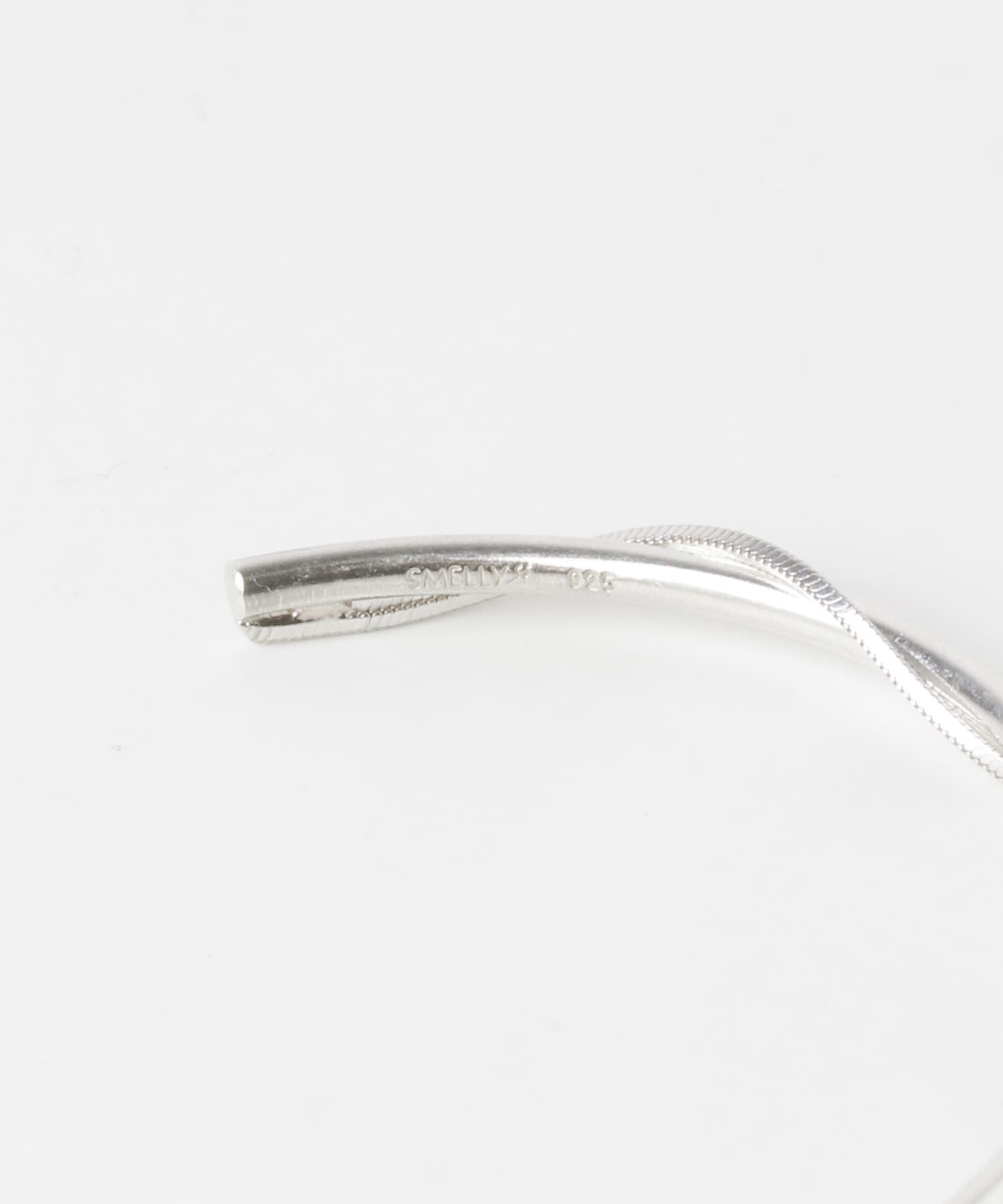 SMELLY「SMELLY so&rsquo;　twist chain bangle」|ブレスレット・バングル|