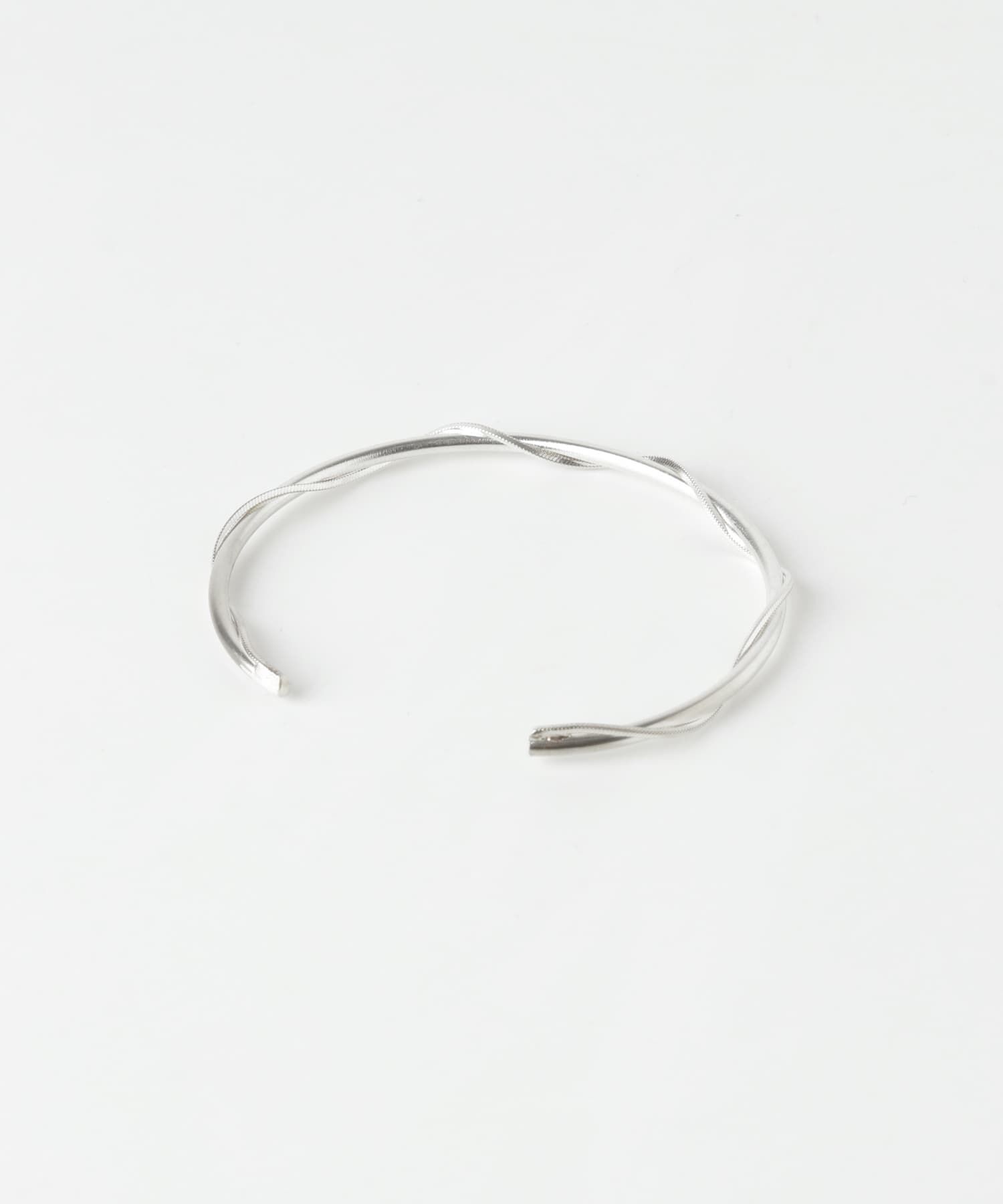 SMELLY「SMELLY so&rsquo;　twist chain bangle」|ブレスレット・バングル|