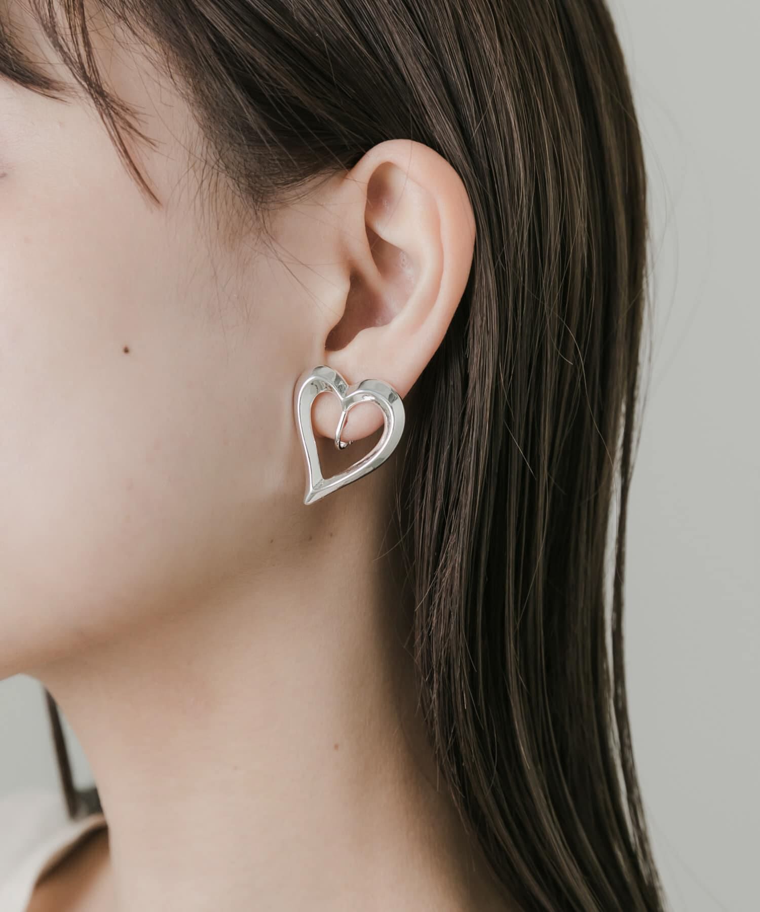 SMELLY「メタルハートイヤリング」|イヤリング|