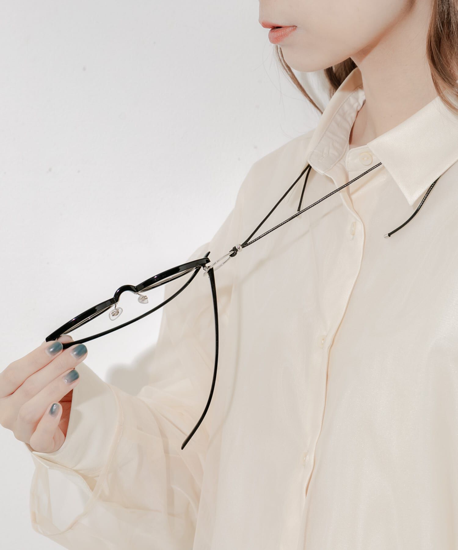 SMELLY「コードメガネホルダー」|メガネ|