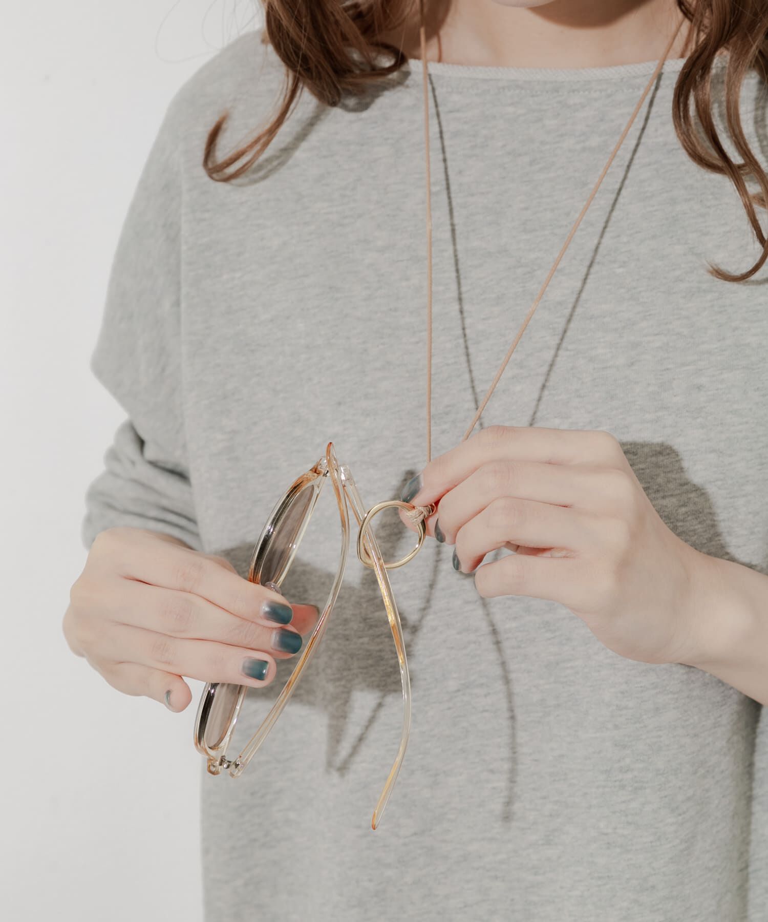 SMELLY「コードメガネホルダー」|メガネ|