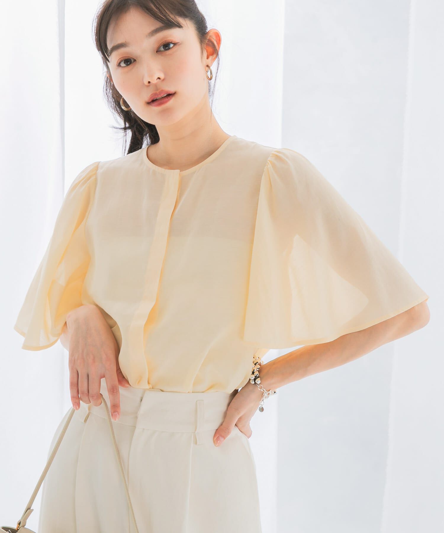 URBAN RESEARCH ROSSO「ウォッシャブルギャザースリーブブラウス」|シャツ・ブラウス|イエロー