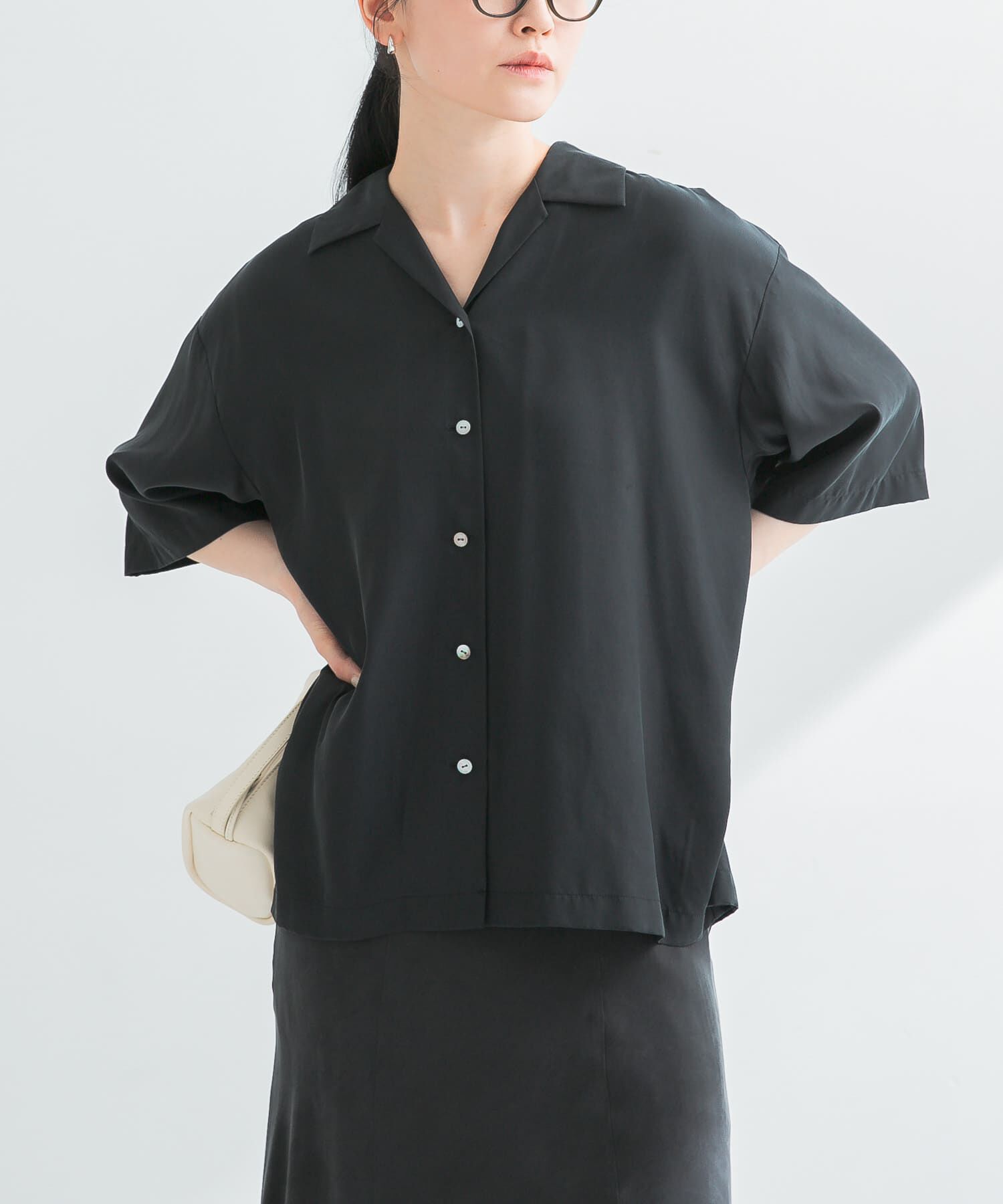 URBAN RESEARCH「『接触冷感』キュプラオープンカラーシャツ」|シャツ・ブラウス|