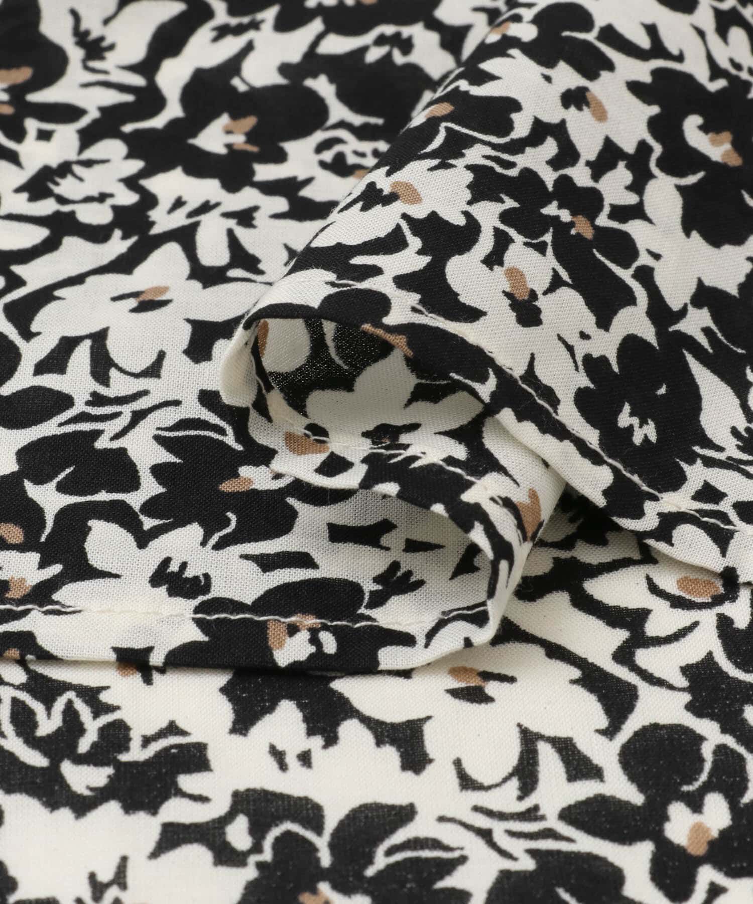 URBAN RESEARCH DOORS「フラワープリントドルマンブラウス」|シャツ・ブラウス|