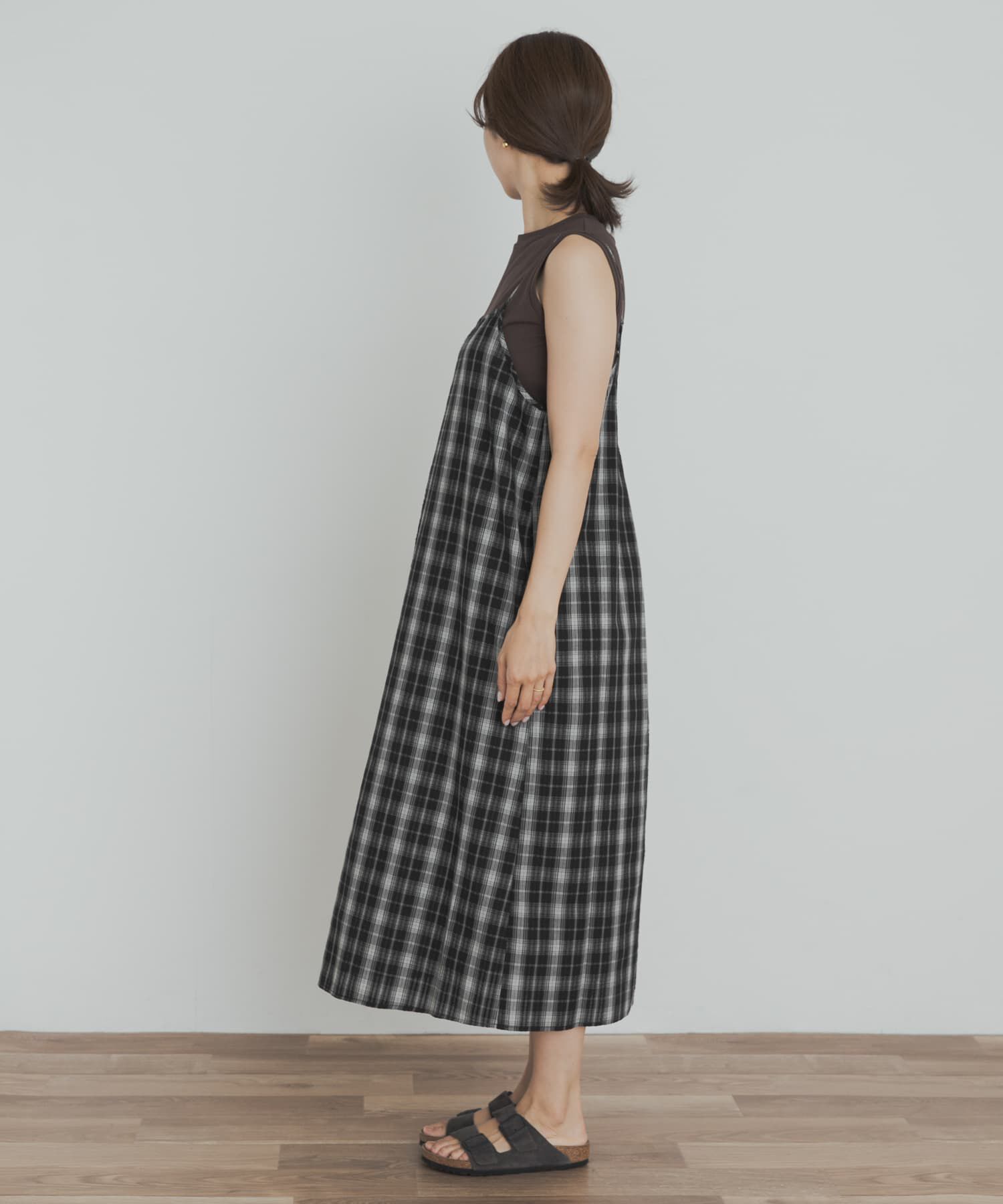 URBAN RESEARCH DOORS「チェックキャミワンピース」|ワンピース|