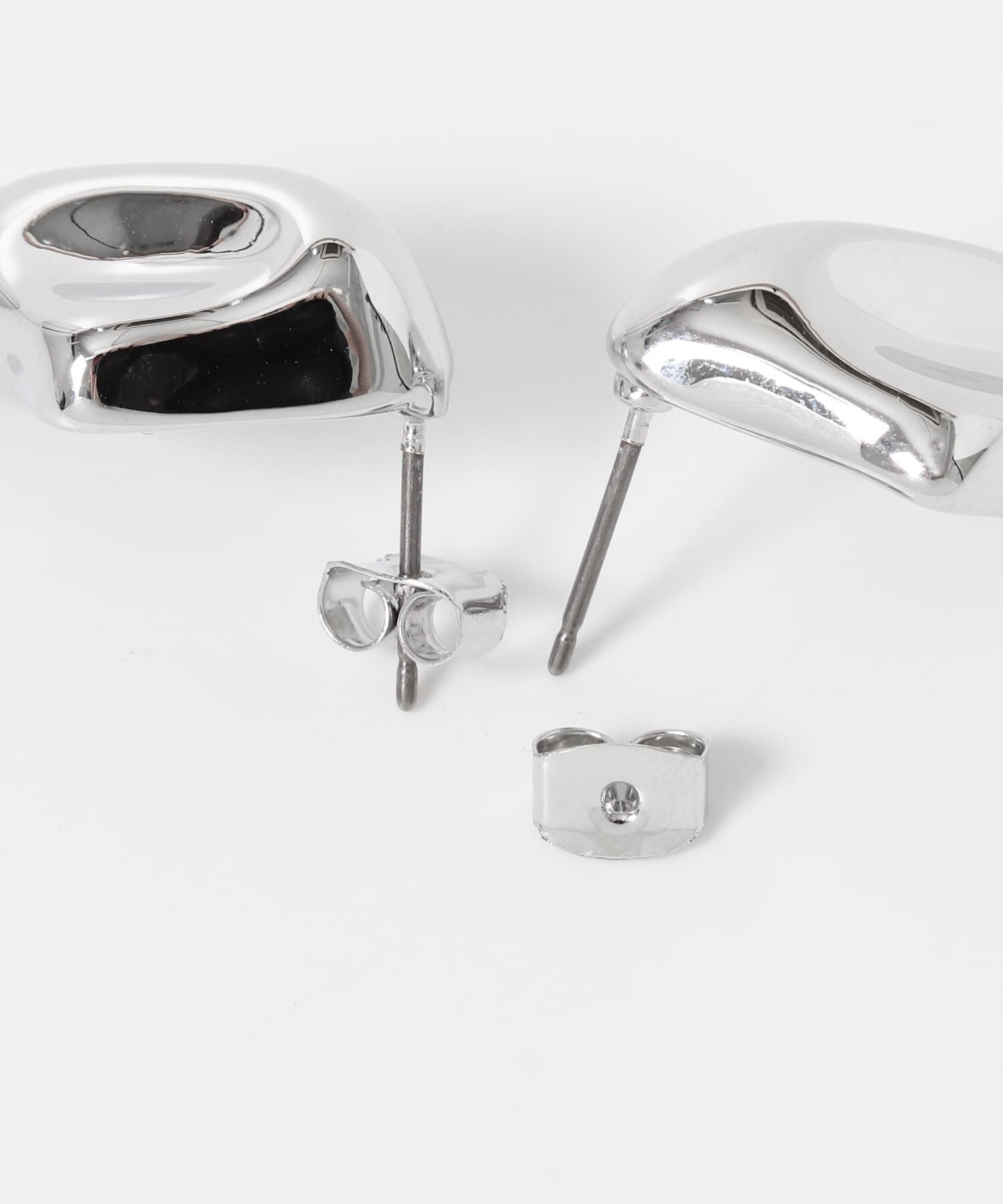 URBAN RESEARCH DOORS「ニュアンスメタルピアス」|ピアス|