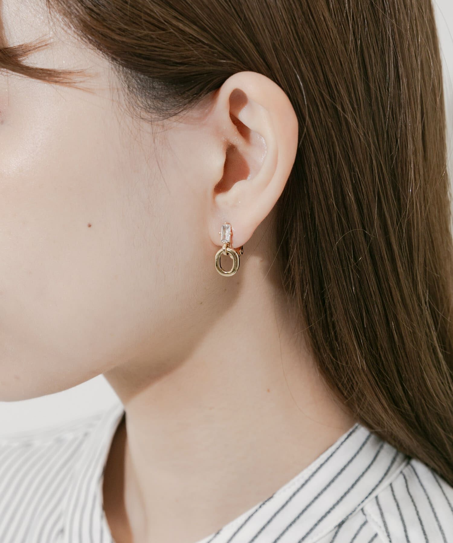 SMELLY「ミニビジューサークルスウィングイヤリング」|イヤリング|