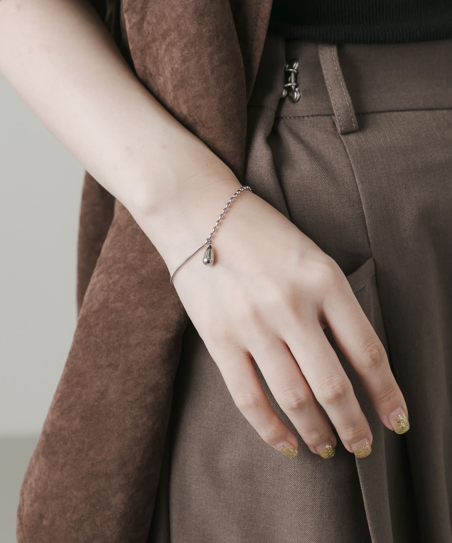 SMELLY「ステンレスドロップトップブレスレット」|ブレスレット・バングル|