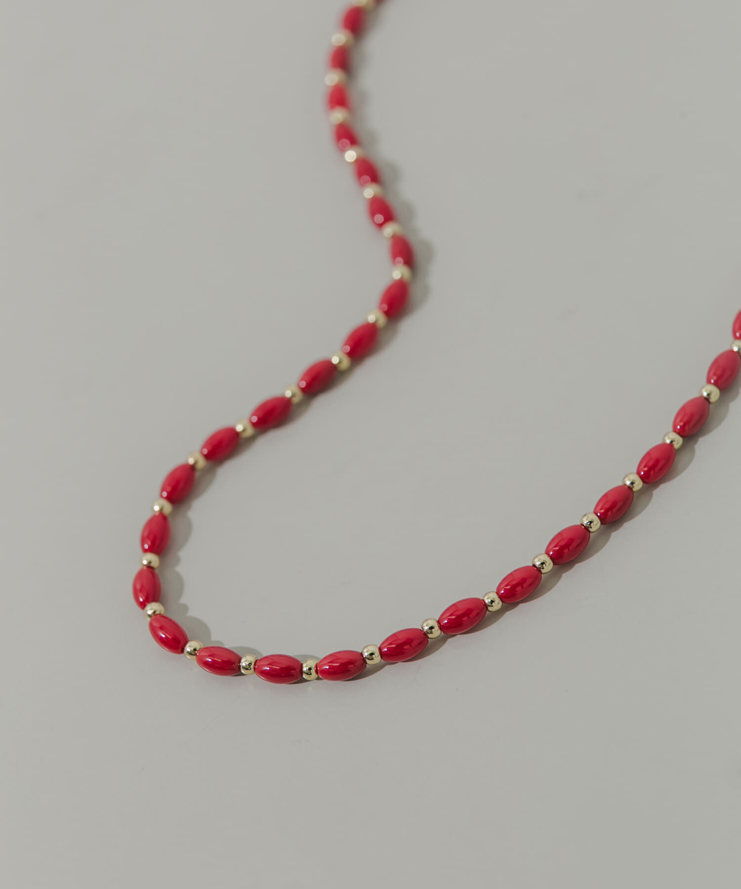 SMELLY「カラーオーバルビーズネックレス」|ネックレス|