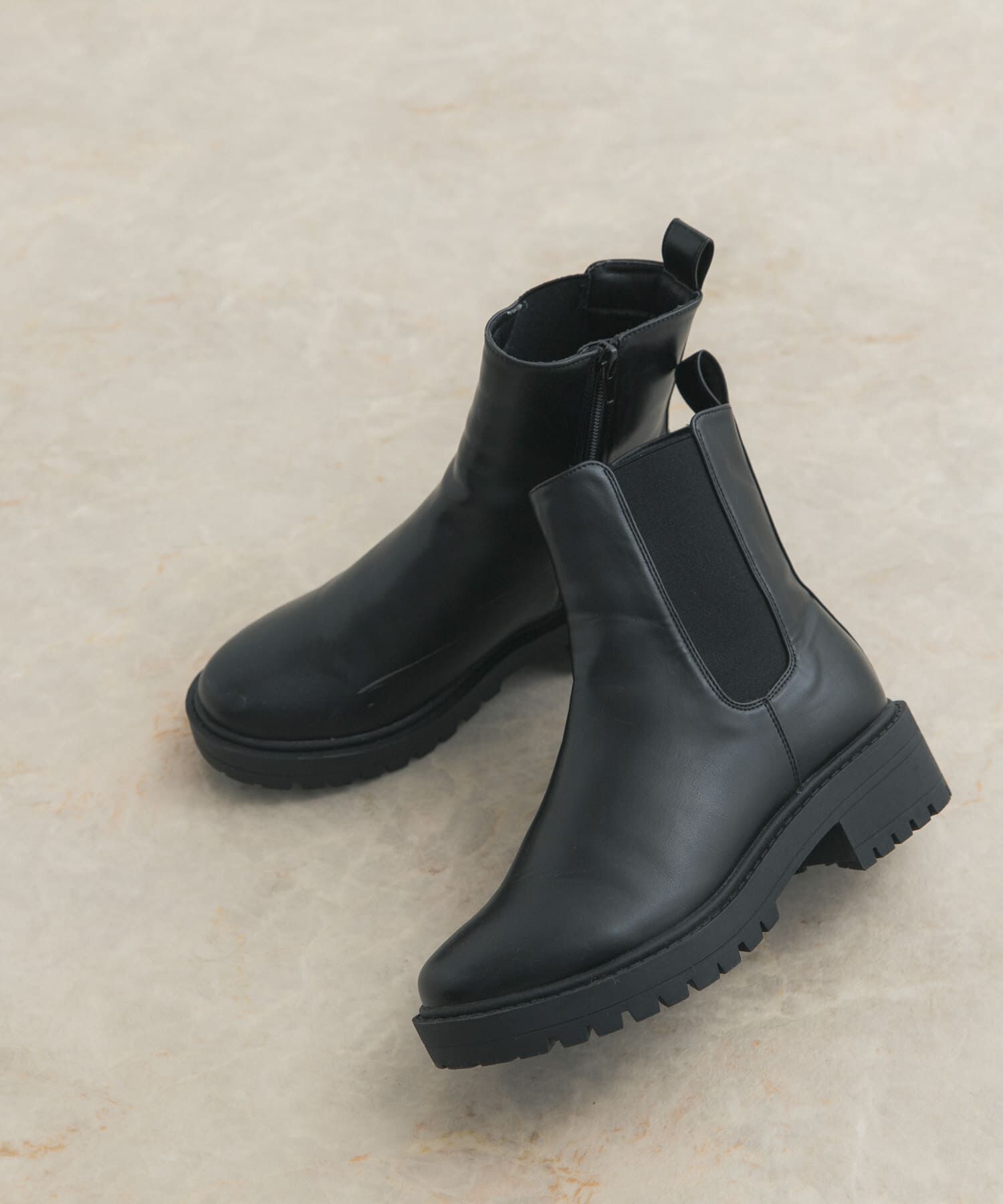 URBAN RESEARCH DOORS「『晴雨兼用』トラックソールブーツ」|ショートブーツ|