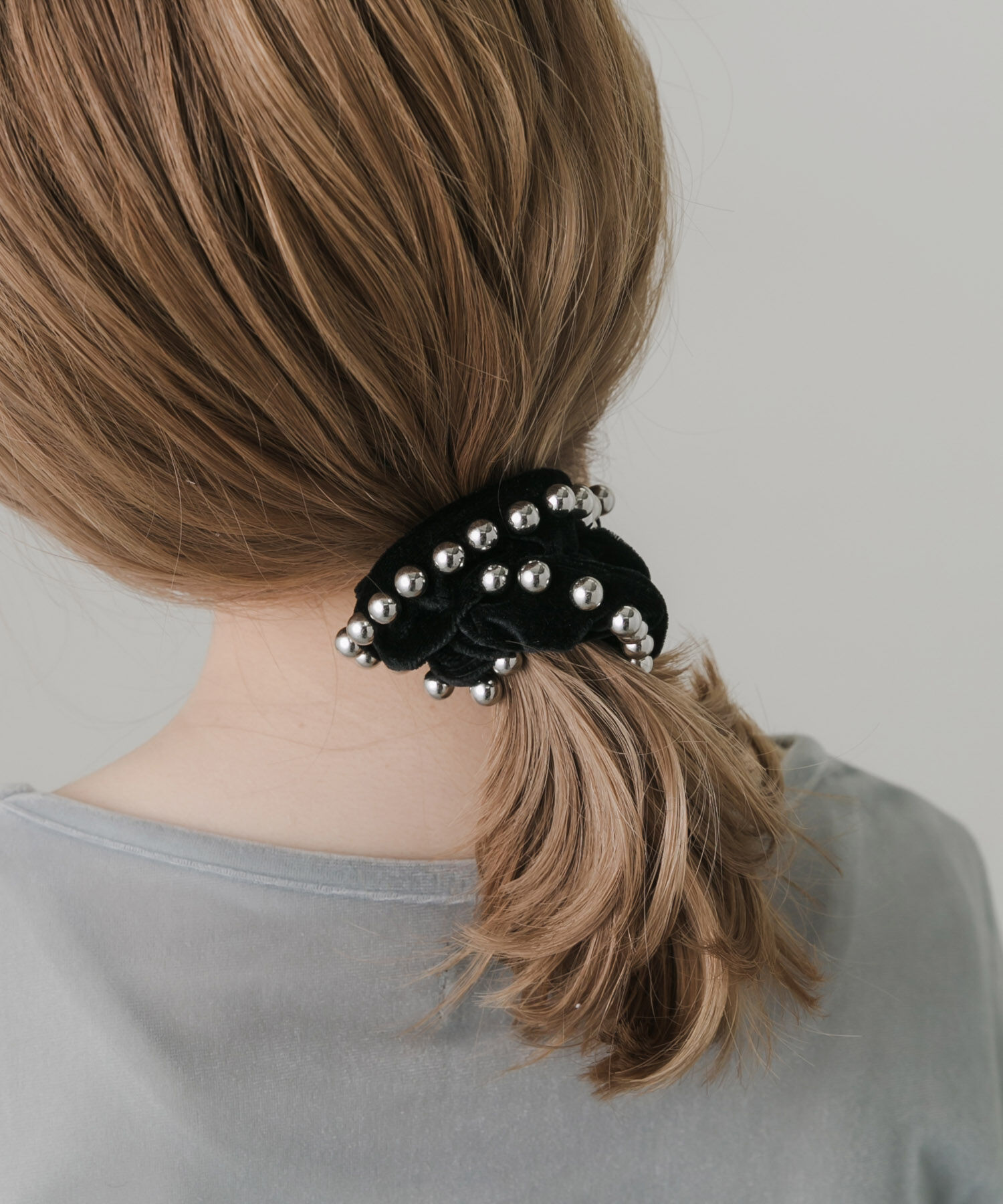 SMELLY「メタルボールベロアシュシュ」|ヘアゴム・シュシュ|