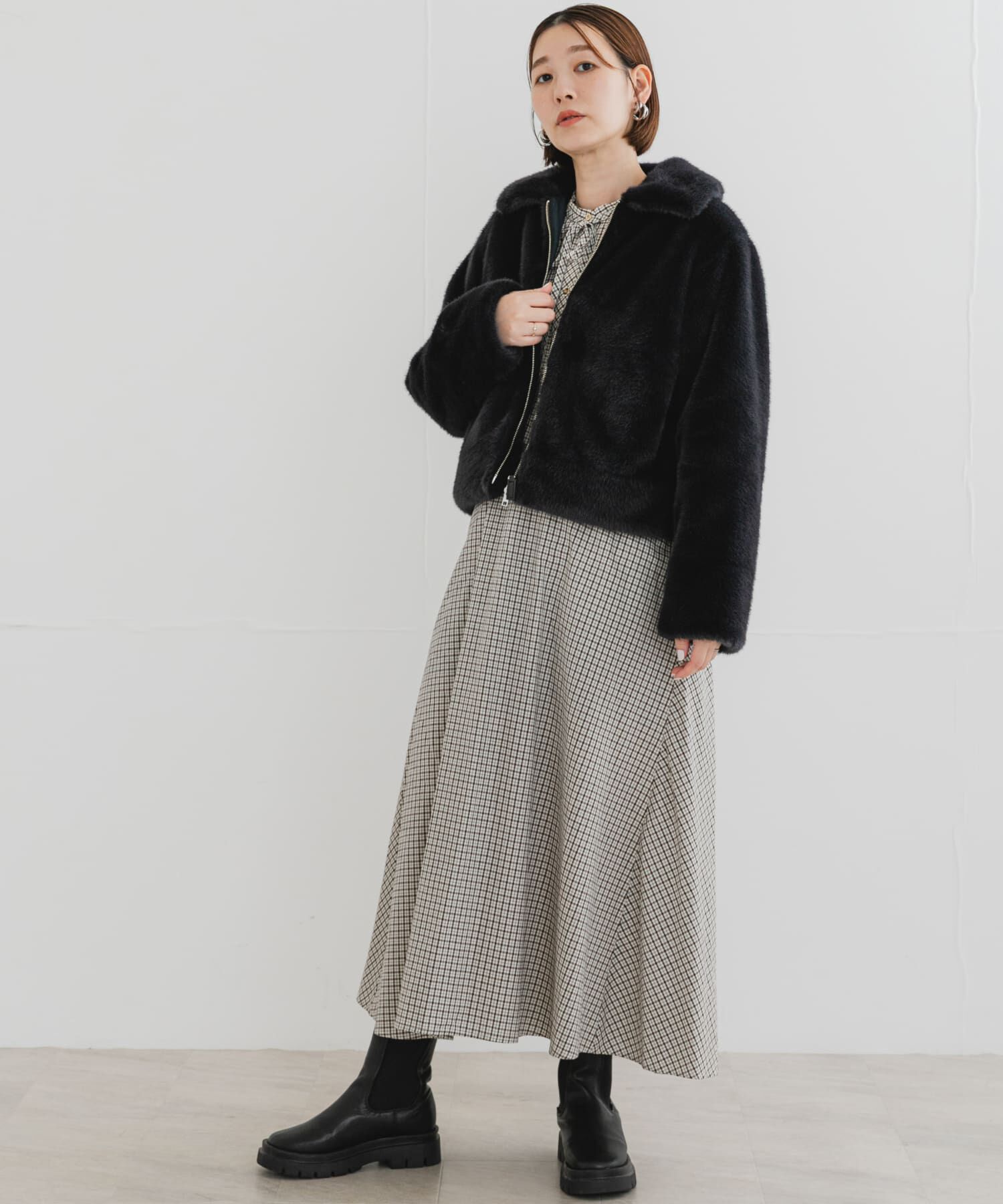 URBAN RESEARCH ROSSO「F by ROSSO　ファーZIPショートコート」|ノーカラーコート|