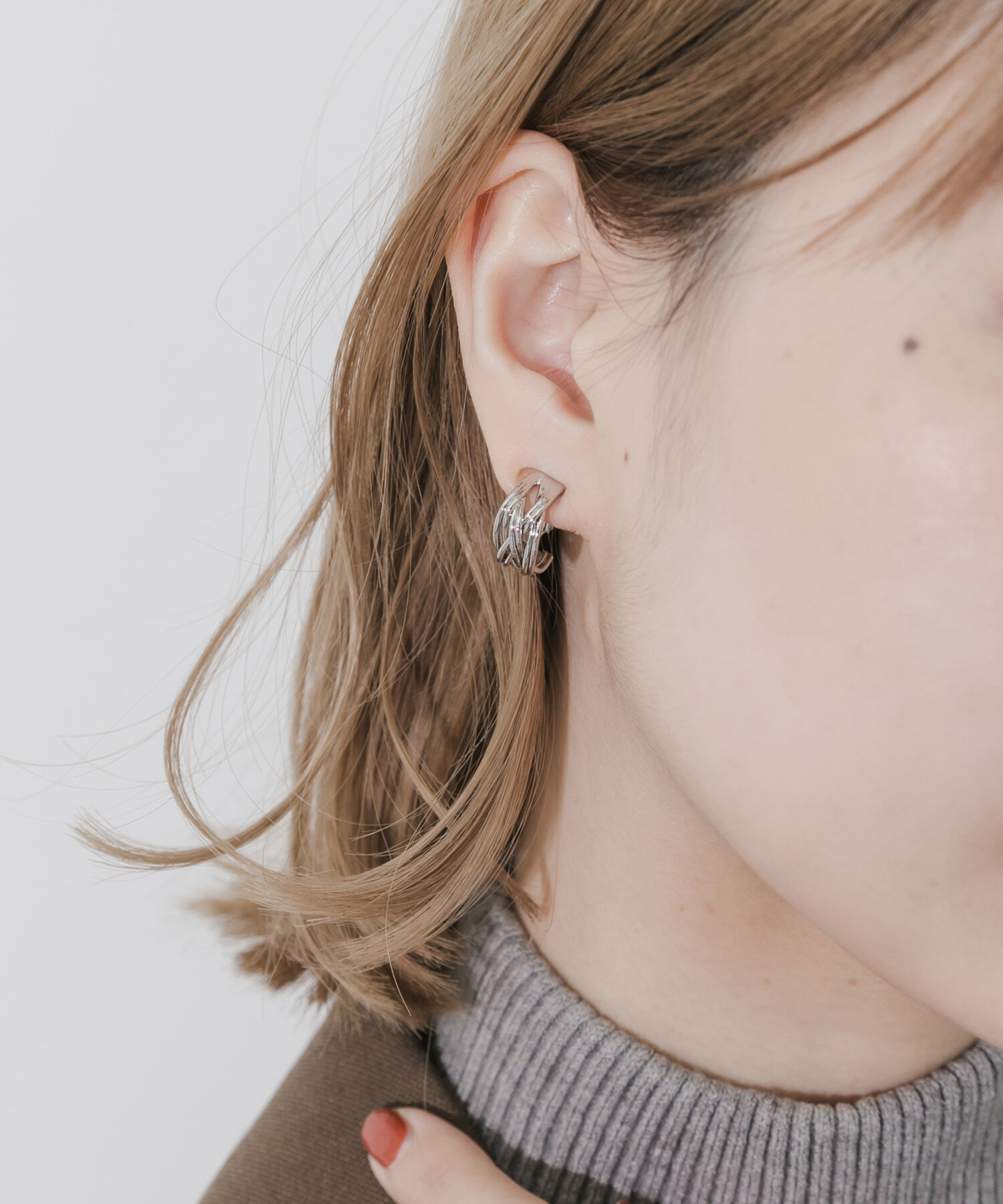 SMELLY「ブレイドフープイヤリング」|イヤリング|シルバー